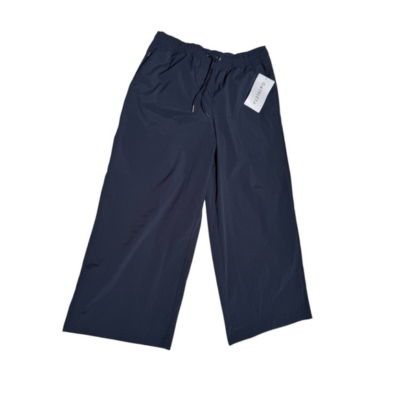 Athleta Midday Crop Pant NWT Medium Petite - Picture 8 of 10